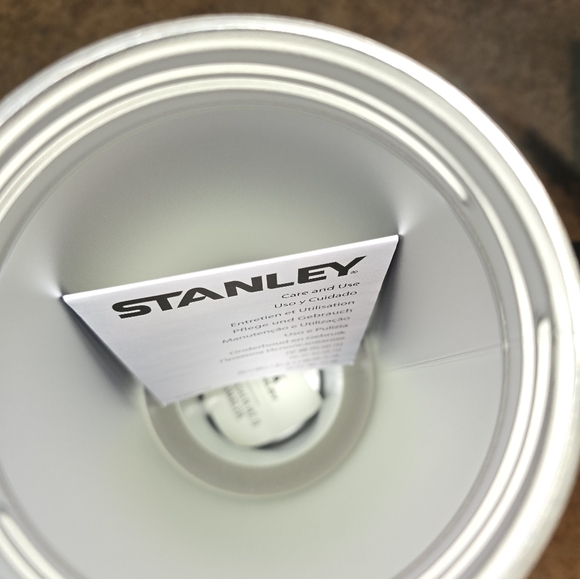 Stanley X Elf Collab Crystal Clear 40 Oz Stainless Steel Quencher - Picture 5 of 5